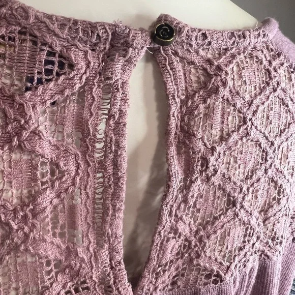 Artesia Peasant Style Blouse - Picture 5 of 7